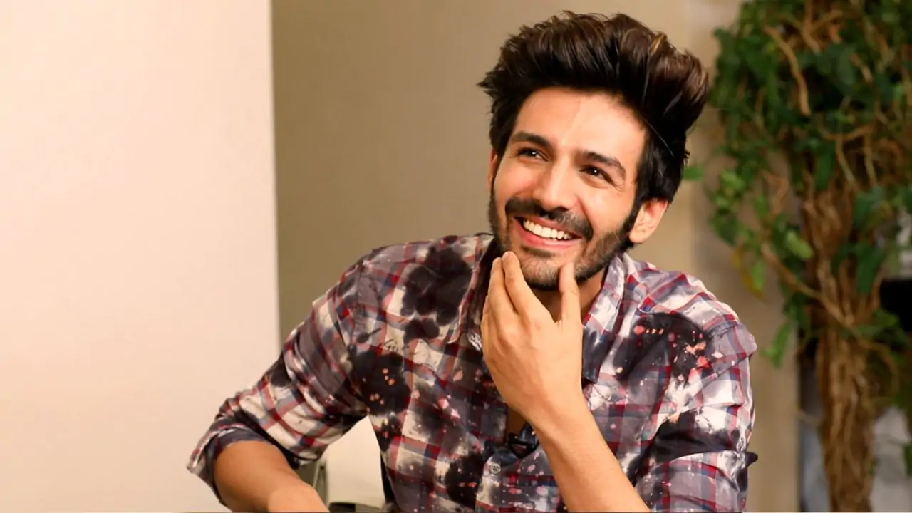 Captain India first look poster out; Kartik Aaryan set to play pilot