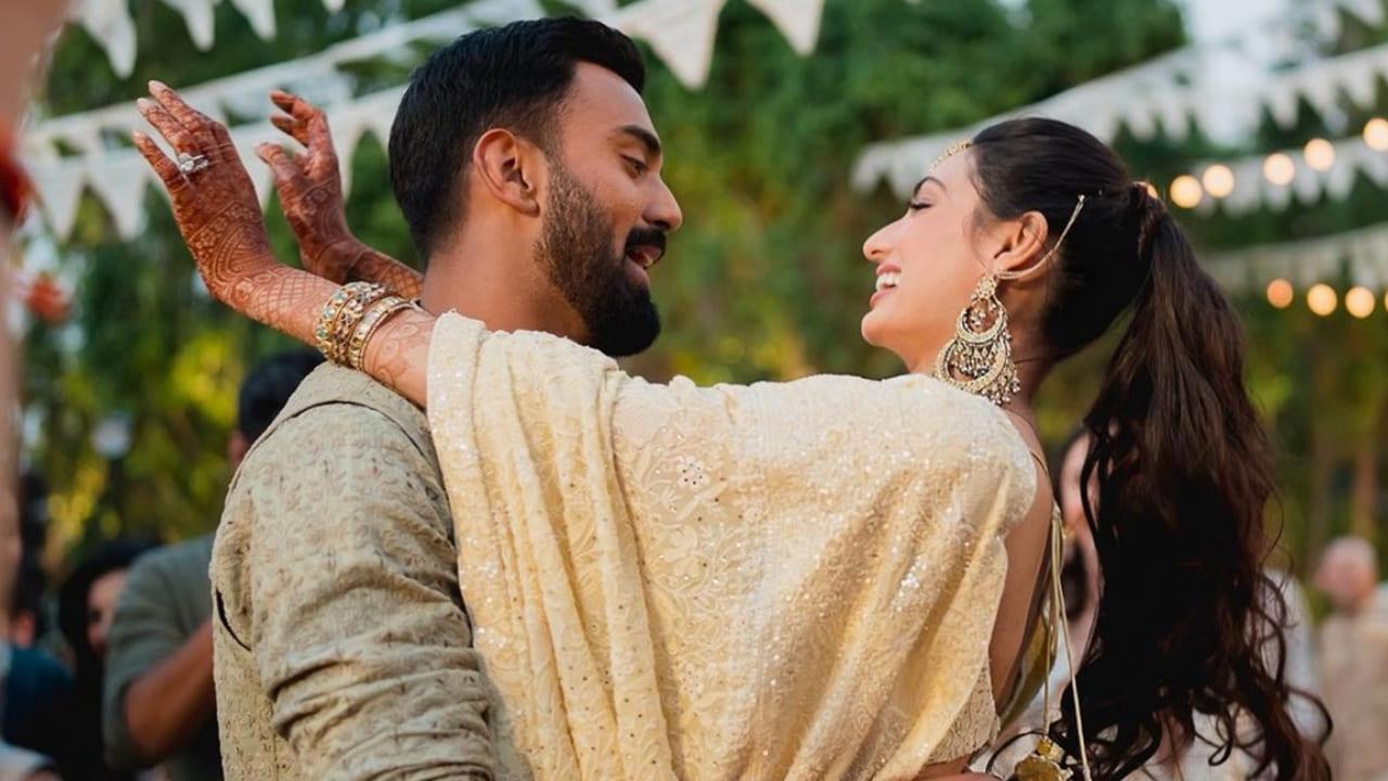 Athiya Shetty And KL Rahul Rang In Valentine`s Day In Their Happy Place, Watch