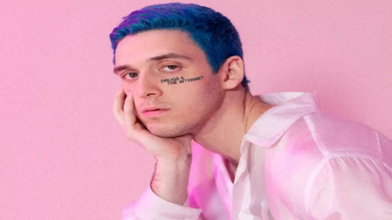 Lauv is really kicked about playing at Lollapalooza, India