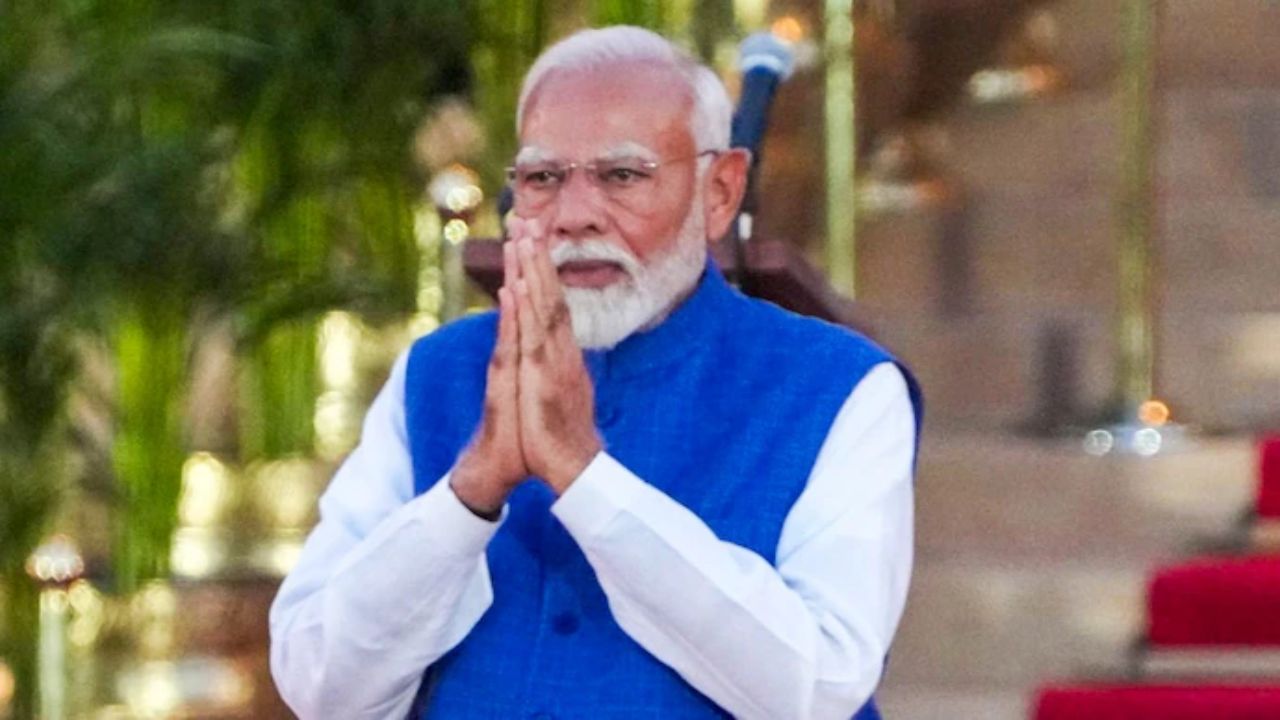 Indira Gandhi To Narendra Modi: 5 Longest Serving Prime Ministers of India