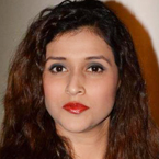 Mannara Chopra not approached for `Brahmotsavam`