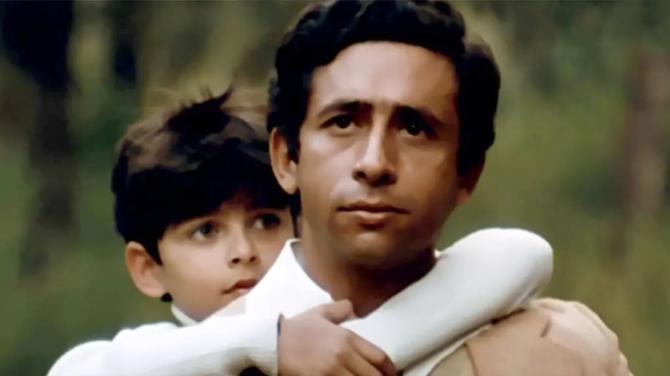 Naseeruddin Shah as Devendra Kumar in Masoom