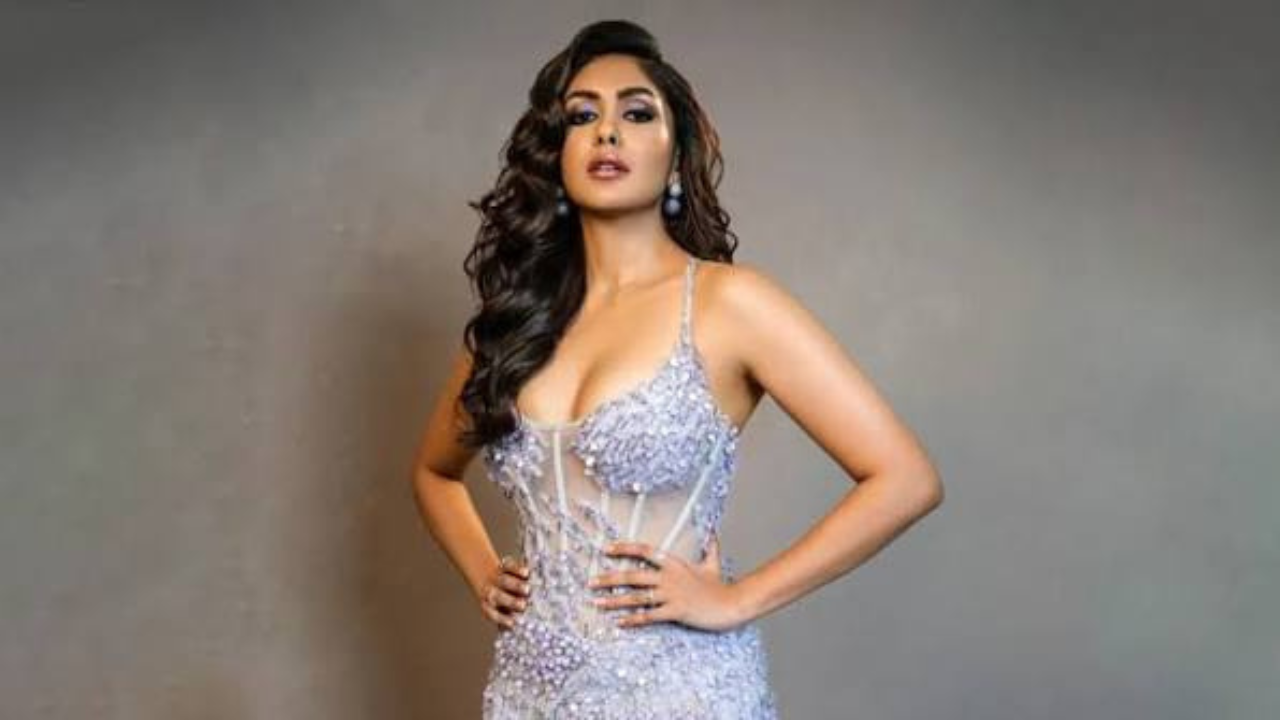 Mrunal Thakur