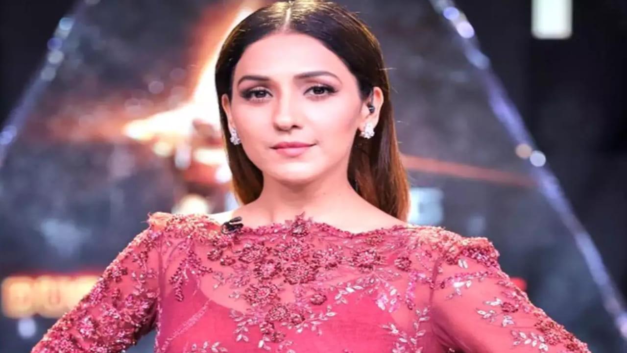 Neeti Mohan Special: 5 Best Songs By The Soulful Singer That Will Uplift Your Mood
