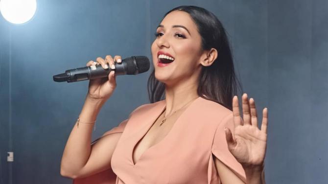 World Music Day: 5 Female Singers Who Rule The Indian Music Industry