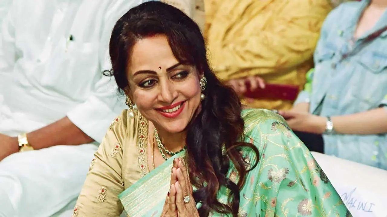 Hema Malini Birthday: 5 Things About Her That You Wouldn`t Know