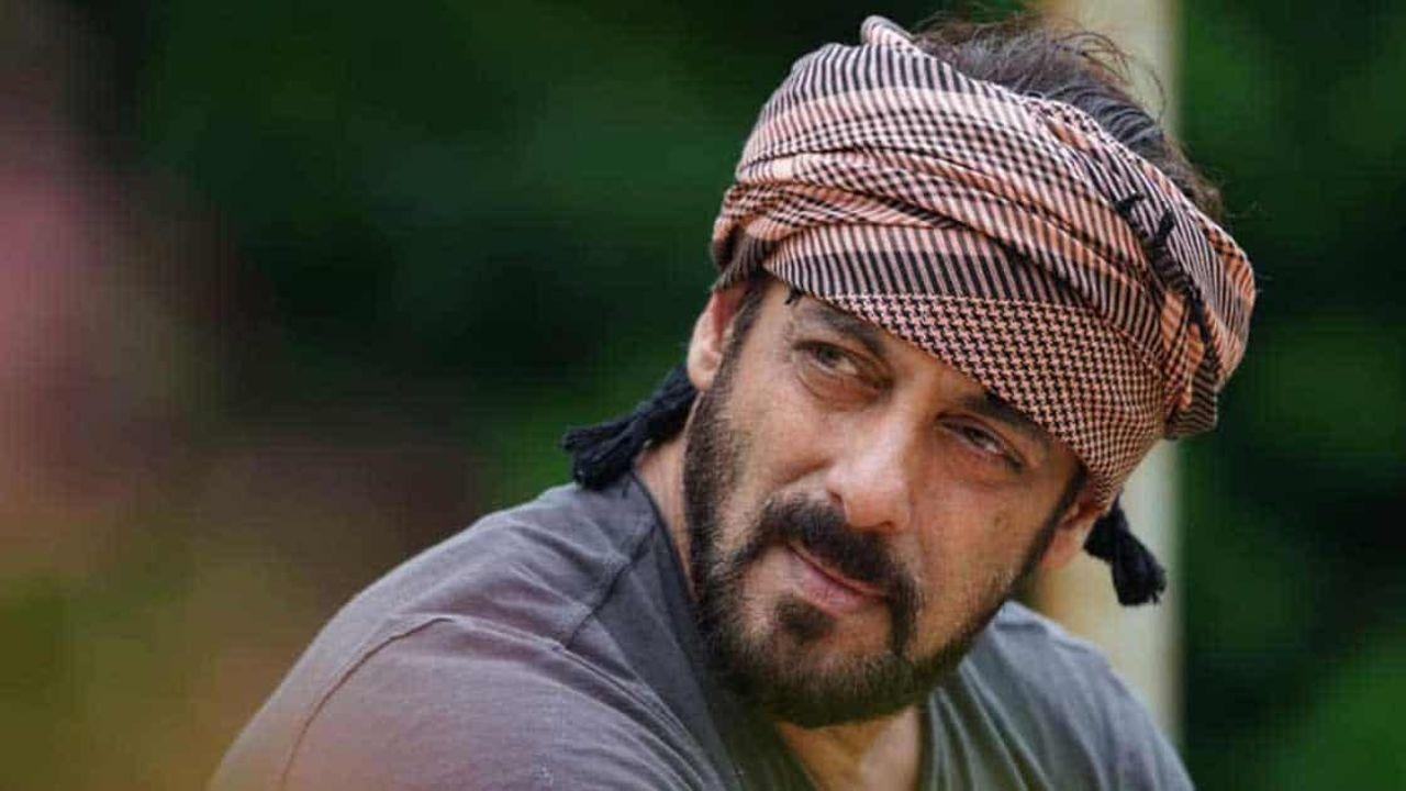 Security Lapse at Salman Khan`s Famhouse as Two Intruders Enter