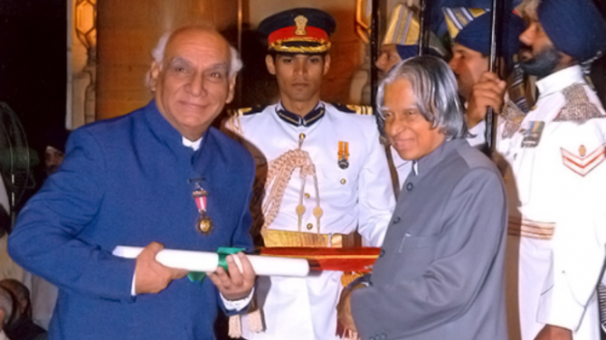 Yash Chopra Birth Anniversary: 10 Lesser-Known Facts About The Filmmaker