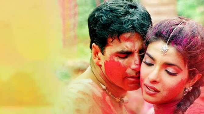 Do Me A Favour Let’s Play Holi from Waqt – The Race Against Time