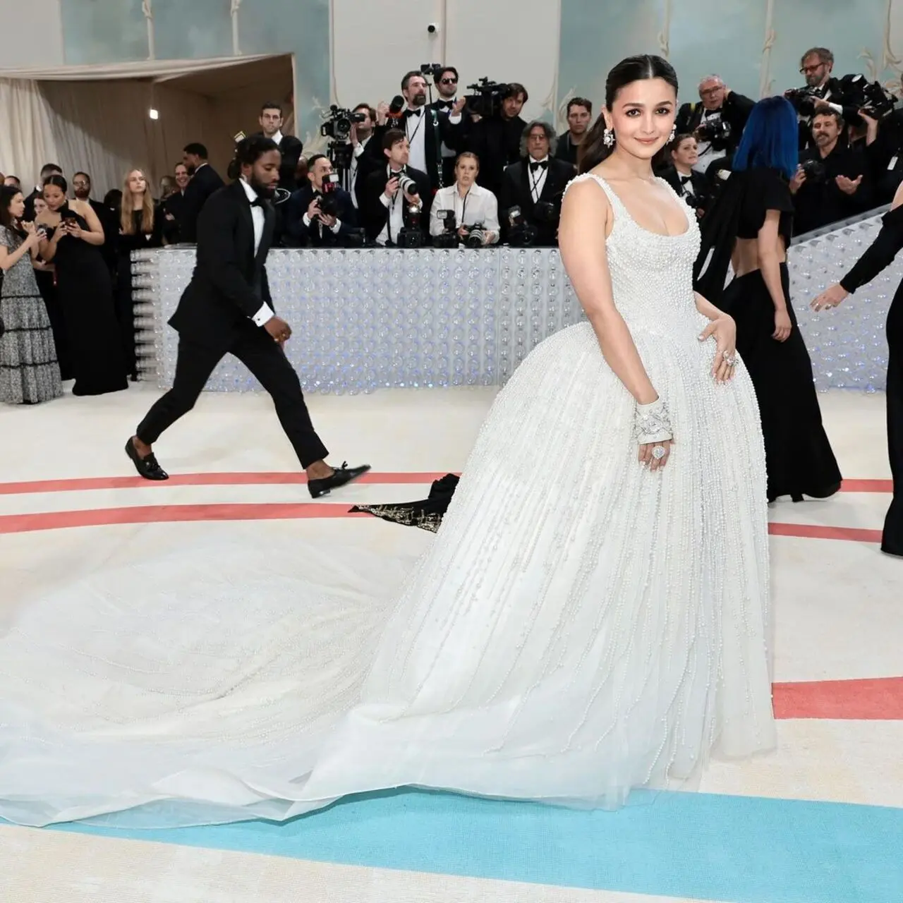 Alia Bhatt looked like a princess at the MET Gala this year. It was her debut appearance on the red carpet (Source/ Alia Bhatt Instagram)