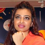 Radhika Apte slams reporter for question on leaked Parched video