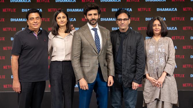 Dhamaka Trailer Launch Event: Kartik Aaryan, Mrunal Thakur, Amruta Subhash spotted