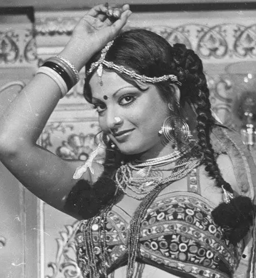 Rekha also gave award-winning performances in films like `Khoobsurat` (1980), `Khoon Bhari Maang` (1988) and `Khiladiyon ka Khiladi` (1996).