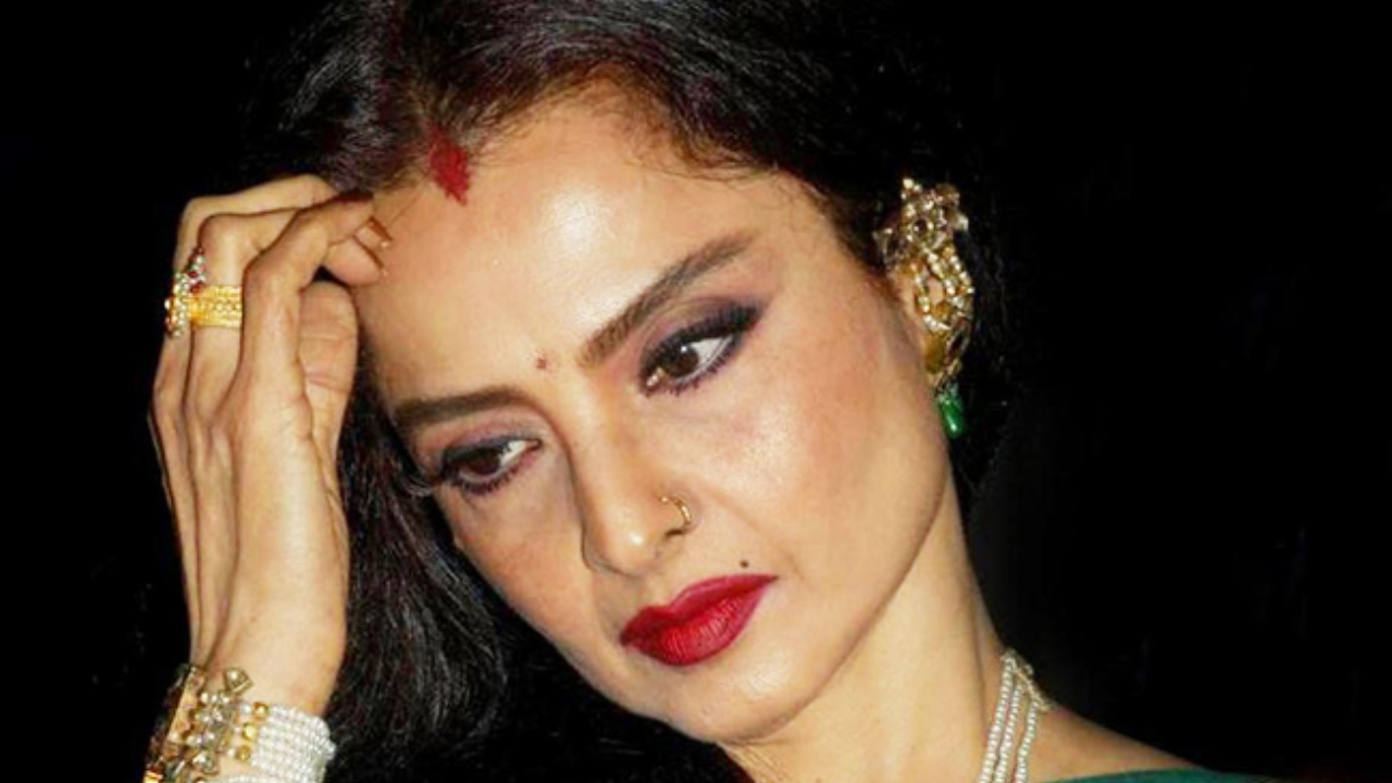 Rekha: The Evergreen Beauty of Bollywood