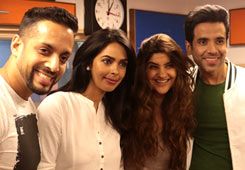 Mallika Sherawat and Tusshar Kapoor