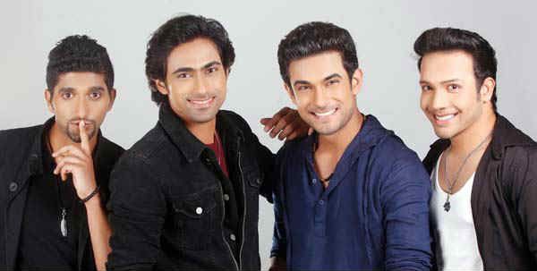 Sanam Band celebrating Jashn-E-Gujarat with Radio City