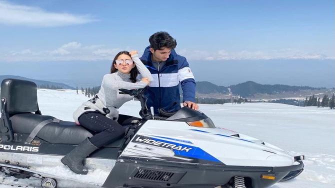 From Anushka Sharma-Virat Kohli To Ranveer Singh-Deepika Padukone, Celebs Who Love Vacationing In The Hills