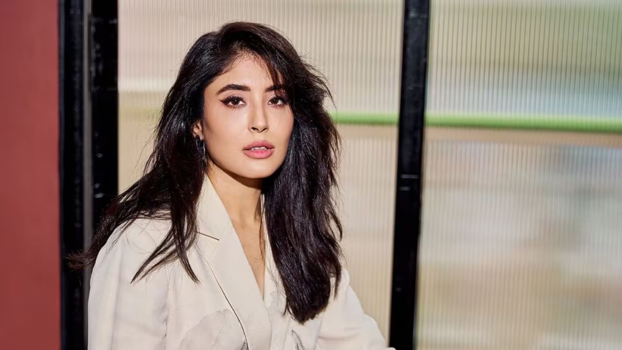 Kritika Kamra birthday