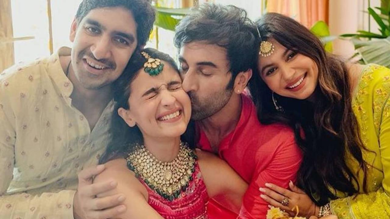 WATCH! Alia Bhatt`s Sister Shaheen Bhatt Cannot Wait To Be A Maasi; Her Reaction Is Adorable