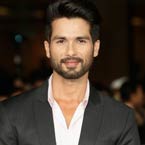 Was nervous to work with father: Shahid Kapoor