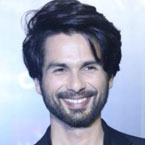 Shahid nervous about working with dad Pankaj Kapur in Jersey