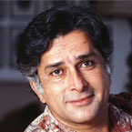 Bollywood`s charmer Shashi Kapoor breathes his last
