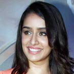 I`m happily single, says Shraddha Kapoor