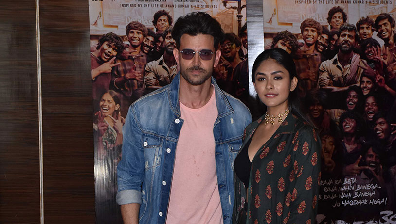 Super 30: Hrithik Roshan, Mrunal Thakur promote film with kids from Dance Out Of Poverty NGO
