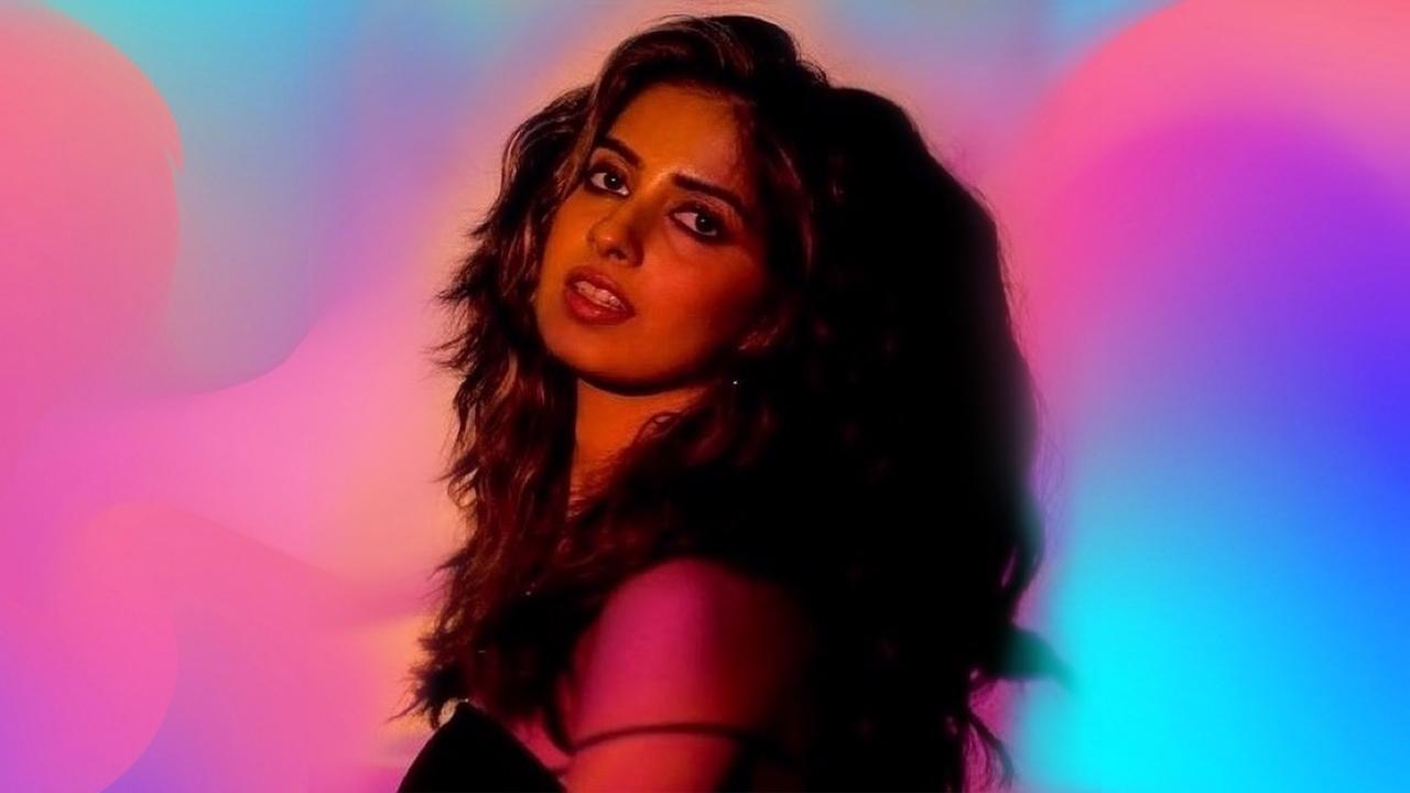 Indian-American singer songwriter Tarra releases cheerful new single Time Of Our Lives