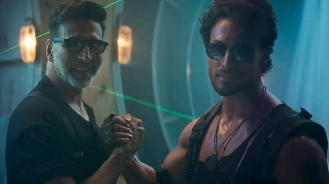 Birthday Special: This is what Hrithik And Disha Patani had to say about Tiger Shroff on his Birthday