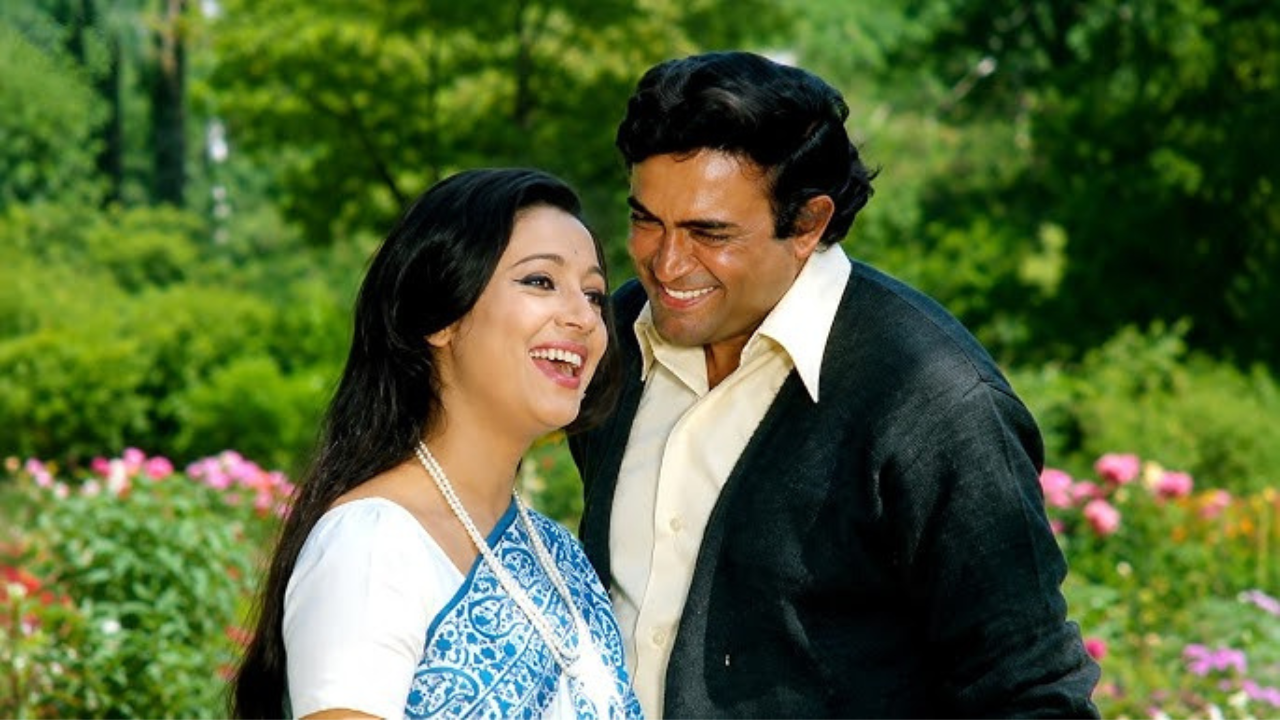 Tum Aa Gaye Ho Noor Aa Gaya (Aandhi, 1975)