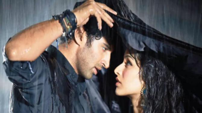Tum Mile To Wake Up Sid, 7 Movies to Binge Watch On A Rainy Day