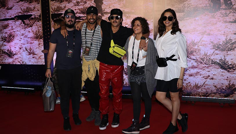 Ranveer, Deepika, Hrithik groove with U2 at D.Y Patil Stadium, Navi Mumbai