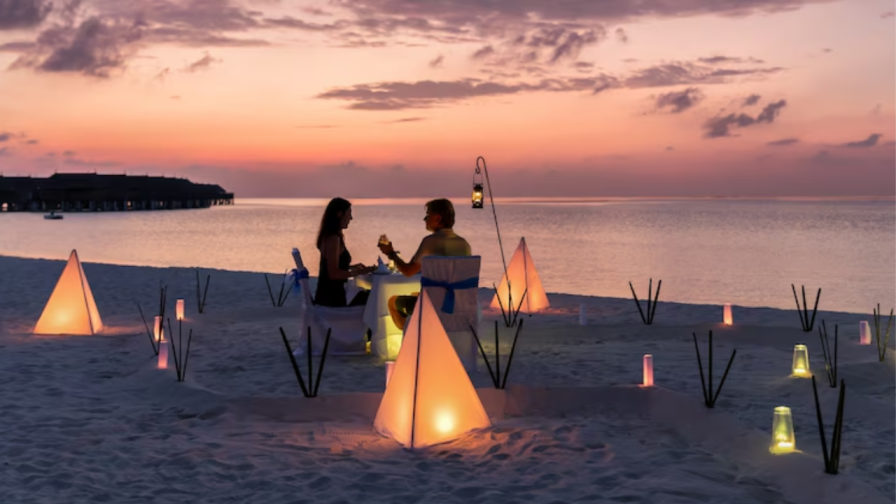 Top 5 Perfect Travel Destinations for this Valentine`s Day Top 5 Perfect Travel Destinations for this Valentine`s Day