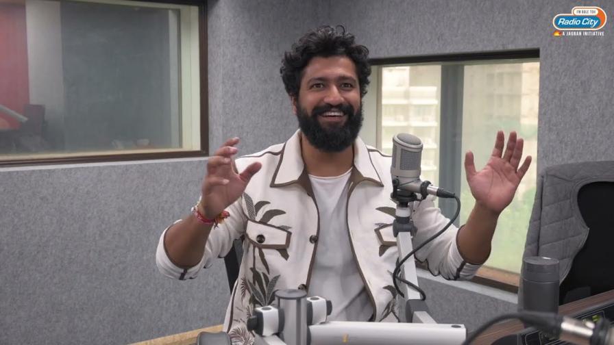 Vicky Kaushal Reveals All - The Great Indian Family Kanhaiya Twitter Pe Aaja Song and More