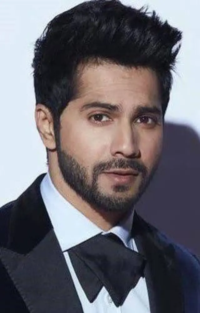 Following in his contemporary Siddharth`s footsteps, Varun Dhawan also began his Bollywood journey as an assistant director on the set of 'My Name is Khan'