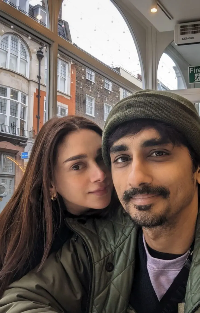 Aditi Rao Hydari shared a cute picture with Siddharth