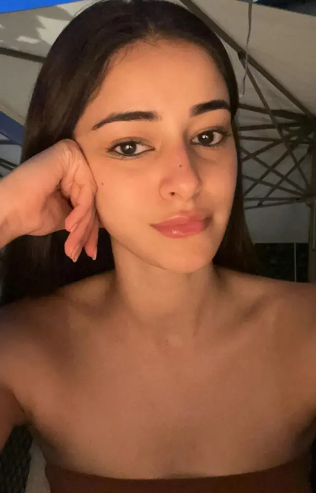 Ananya Panday recently shared pictures from precious moments in her life over the past couple of days.