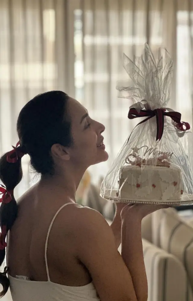 Malaika Arora surely believes in `eat and tell.` The actress keeps posting pictures of yummy food