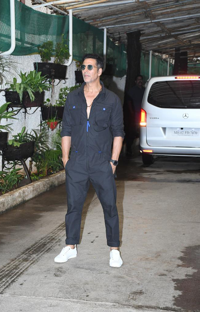 Akshay Kumar Spotted at Juhu`s Dubbing Studio