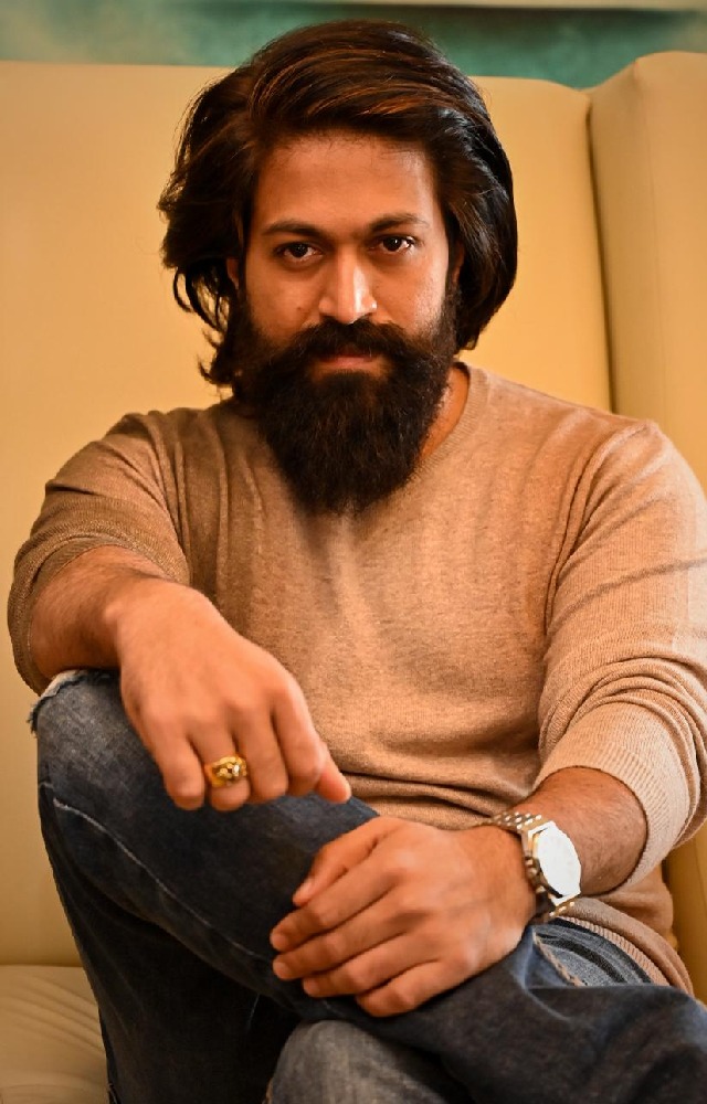 The film will be next big sucess for KGF actor Yash, the first look of Toxic is already creating buzz on social media and internet. Yash is all set for Toxic