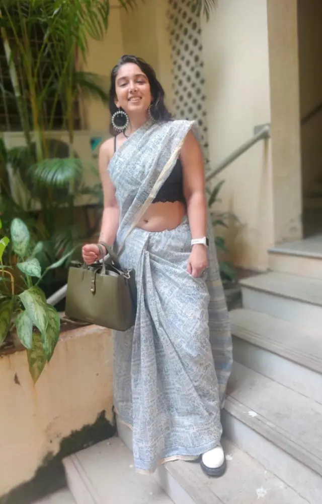 Ira Khan rocked this ivory coloured saree on what she called `Saree Sunday`	