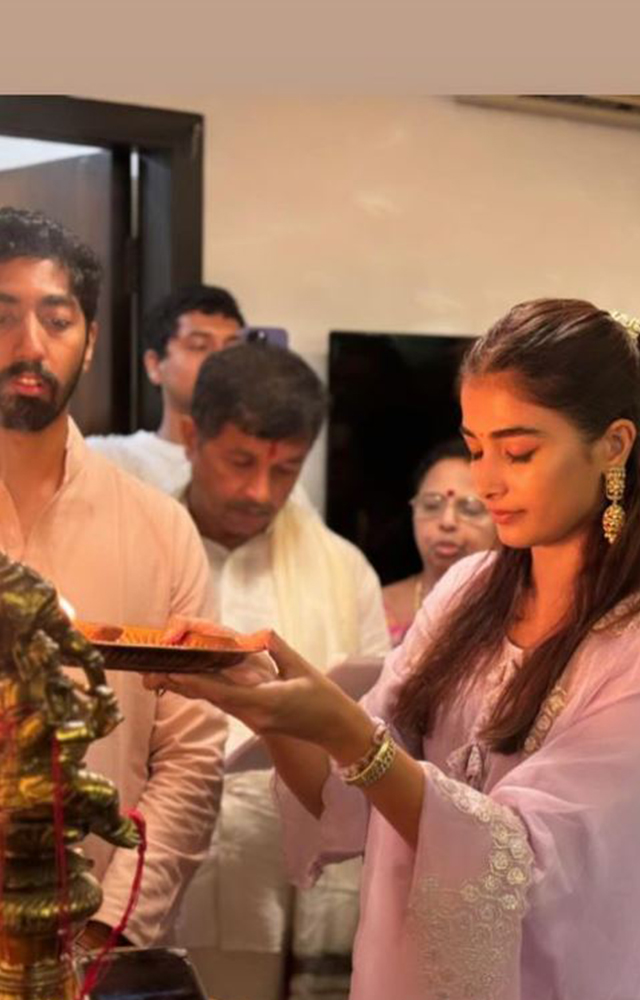 Pooja Hegde showcases elegant Dasara glamour in a vibrant celebration