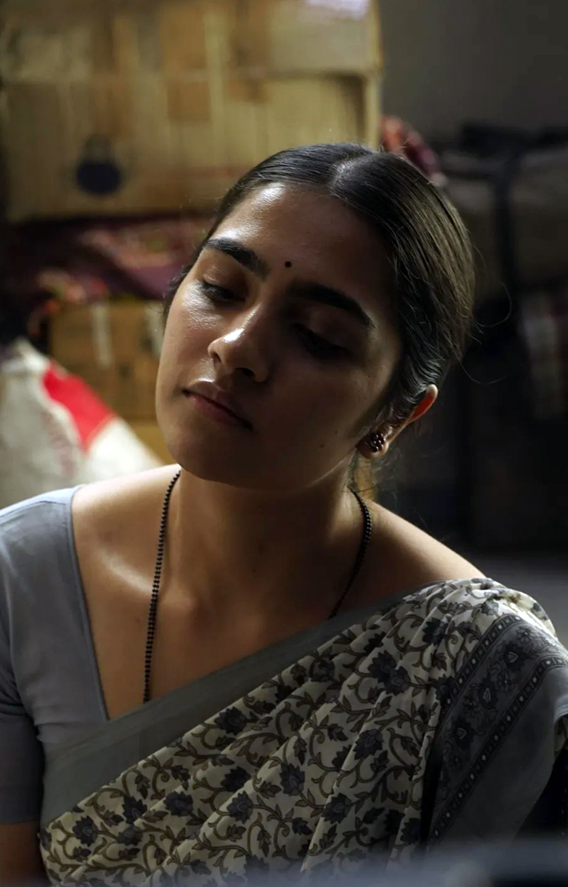 Actress Rukmini Vasanth, who has been proving her mettle in acting, is currently gearing up for her much-awaited film Sapta Saagaradaache Ello – Side B