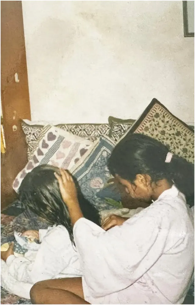 Alia`s photo dump included a glimpse of their childhood, where Shaheen is seen combing her hair