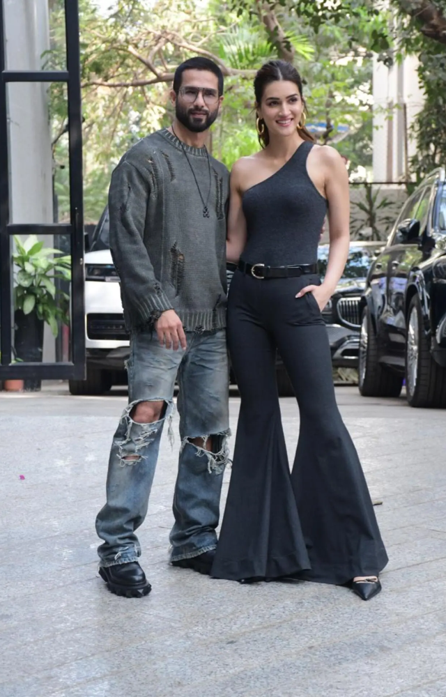 Ahead of the release of their film `Teri Baaton Mein Aisa Uljha Jiya,` Shahid Kapoor and Kriti Sanon were spotted in the city wearing relaxed black ensembles.