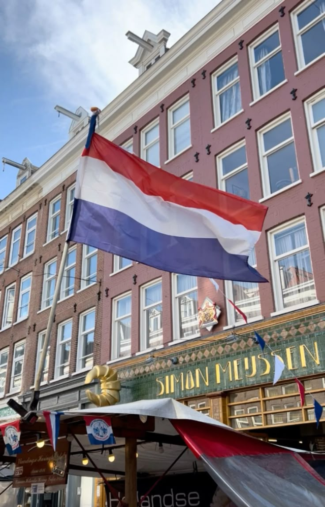 Many Dutch professionals work just four days a week, prioritizing family and leisure without compromising productivity.

