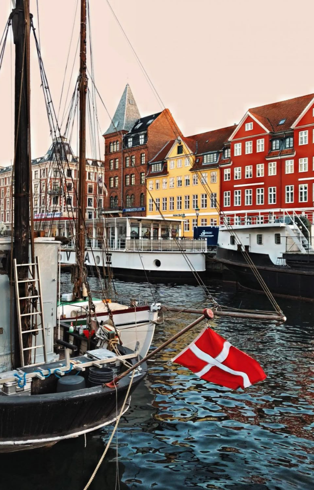 With flexible work culture and strong labor protections, Danes average only 33 hours of work per week.

