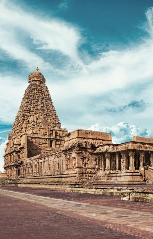 Built with 80-ton granite blocks lifted 200 feet high, this temple has no binding material, yet it has stood tall for over 1,000 years.
