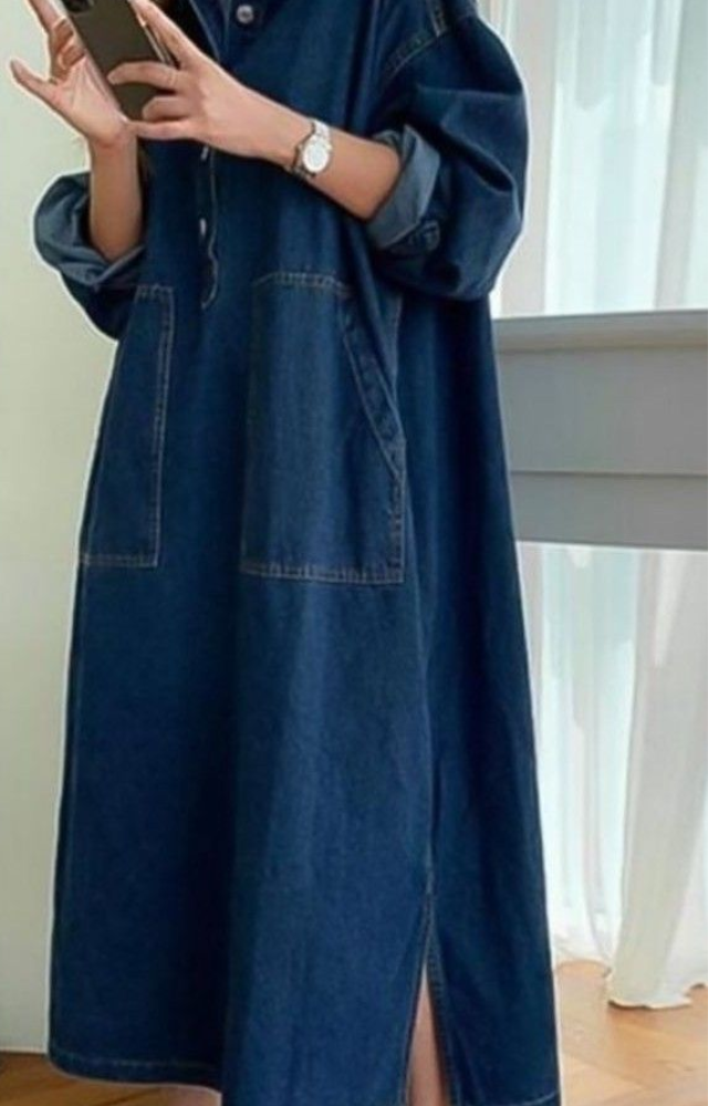A large men’s shirt can become a stylish wrap dress with a few smart stitches and belt loops—instantly chic and tailored.
